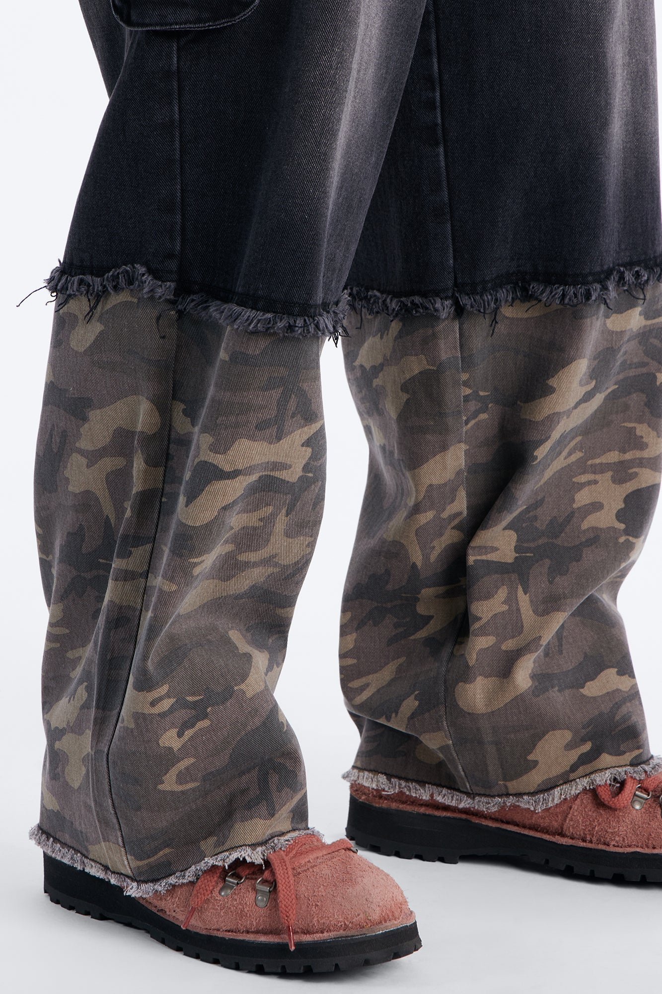 Baggy Safari Split Cargo Jean - Black Wash