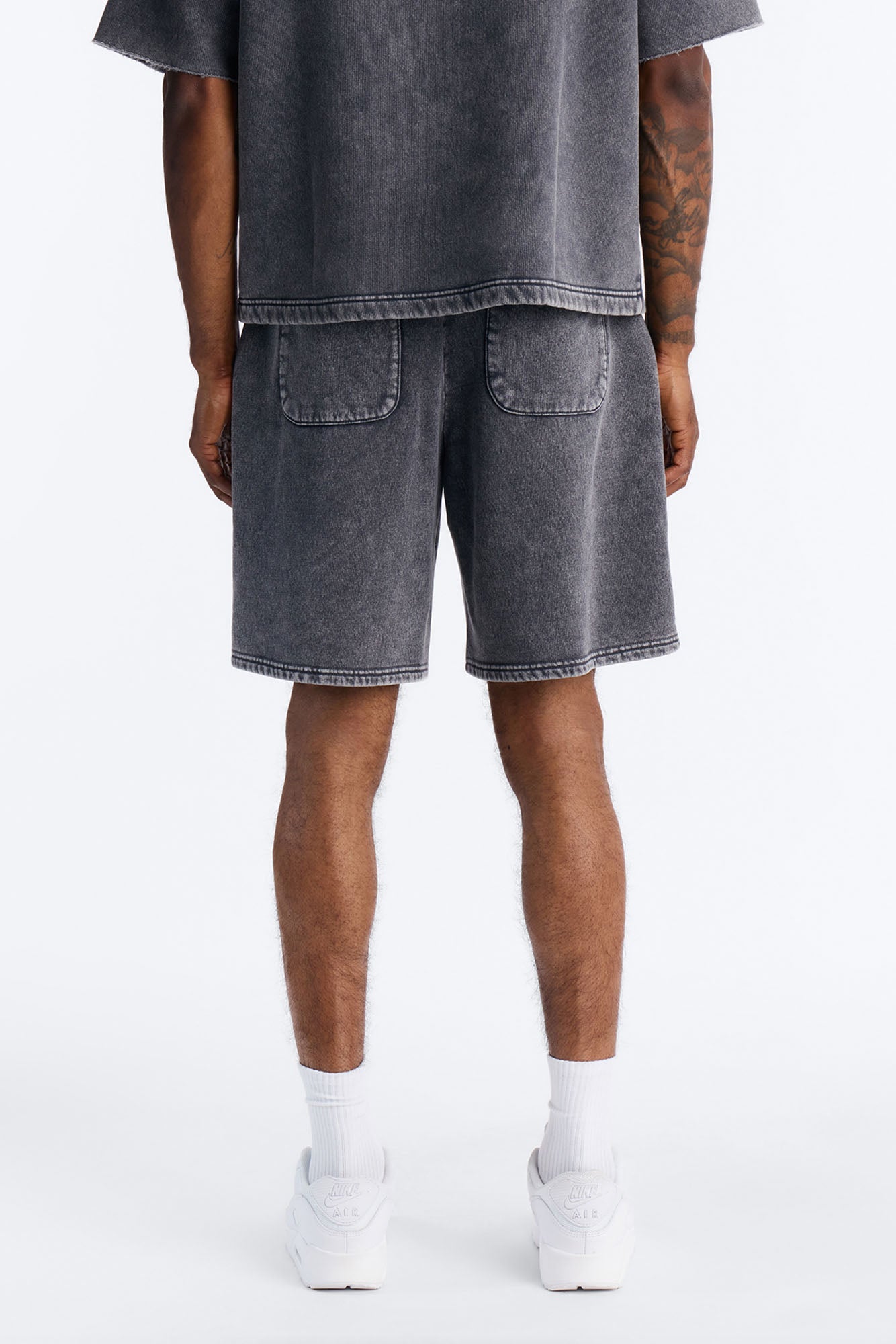 On The Go Washed Sweatshort - Charcoal