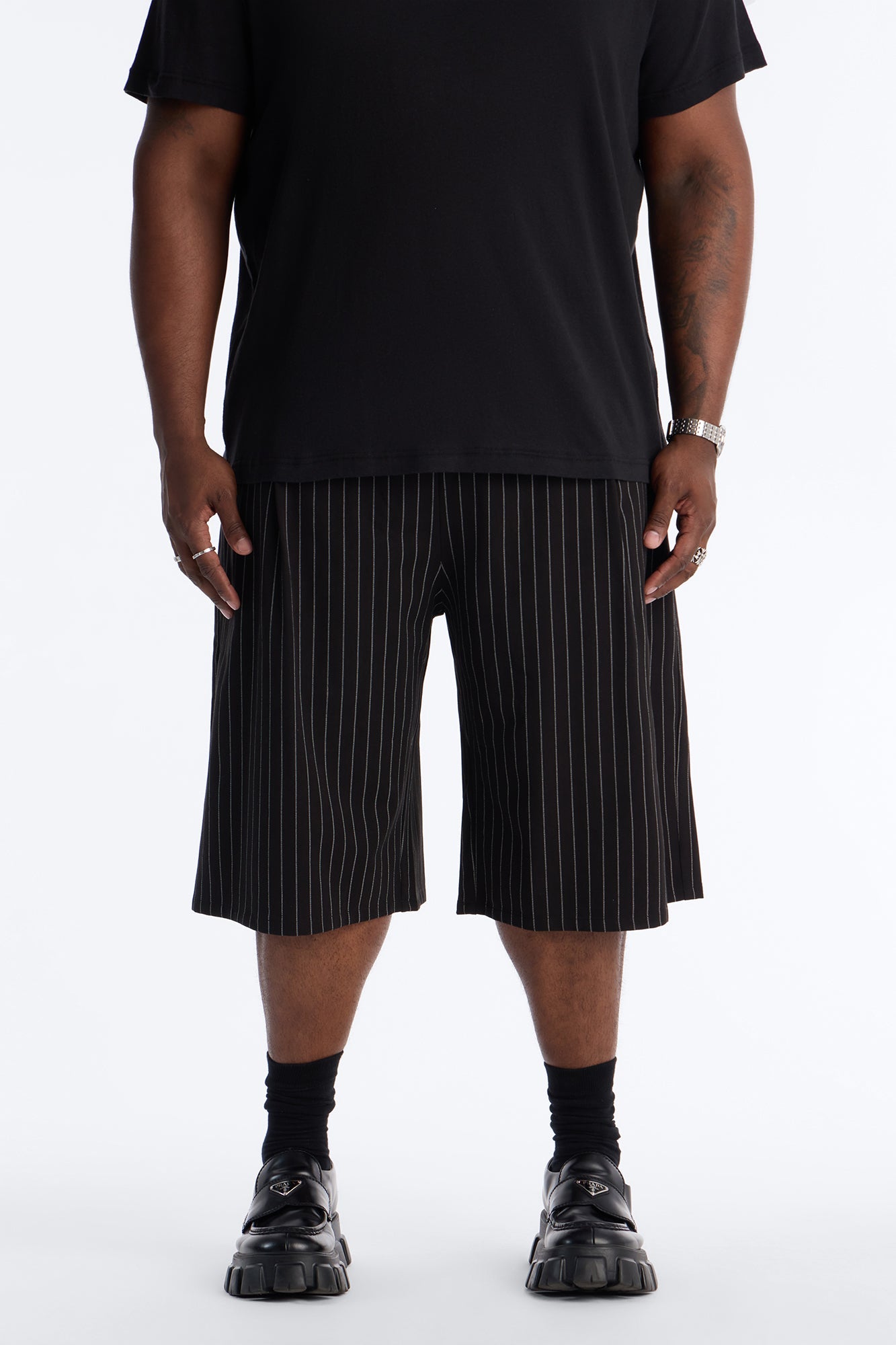 Baggy Straight Striped Soho Refined Short - Black