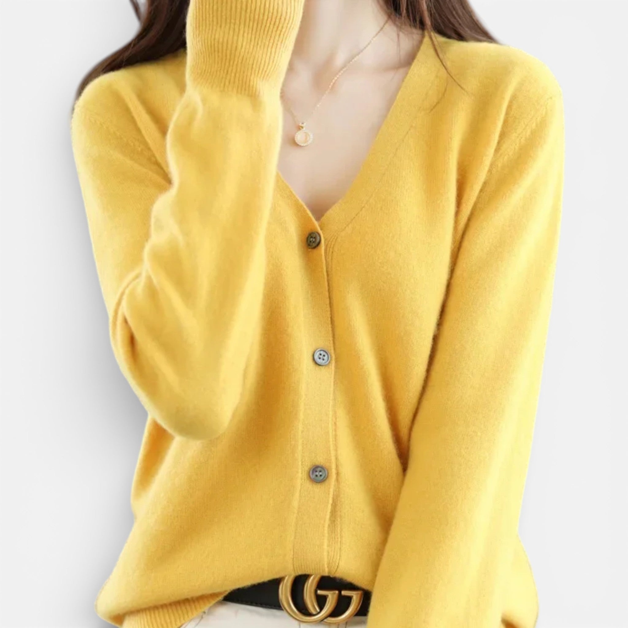 CIVI | Women’s Short Cardigan – Refined Classic Knitwear