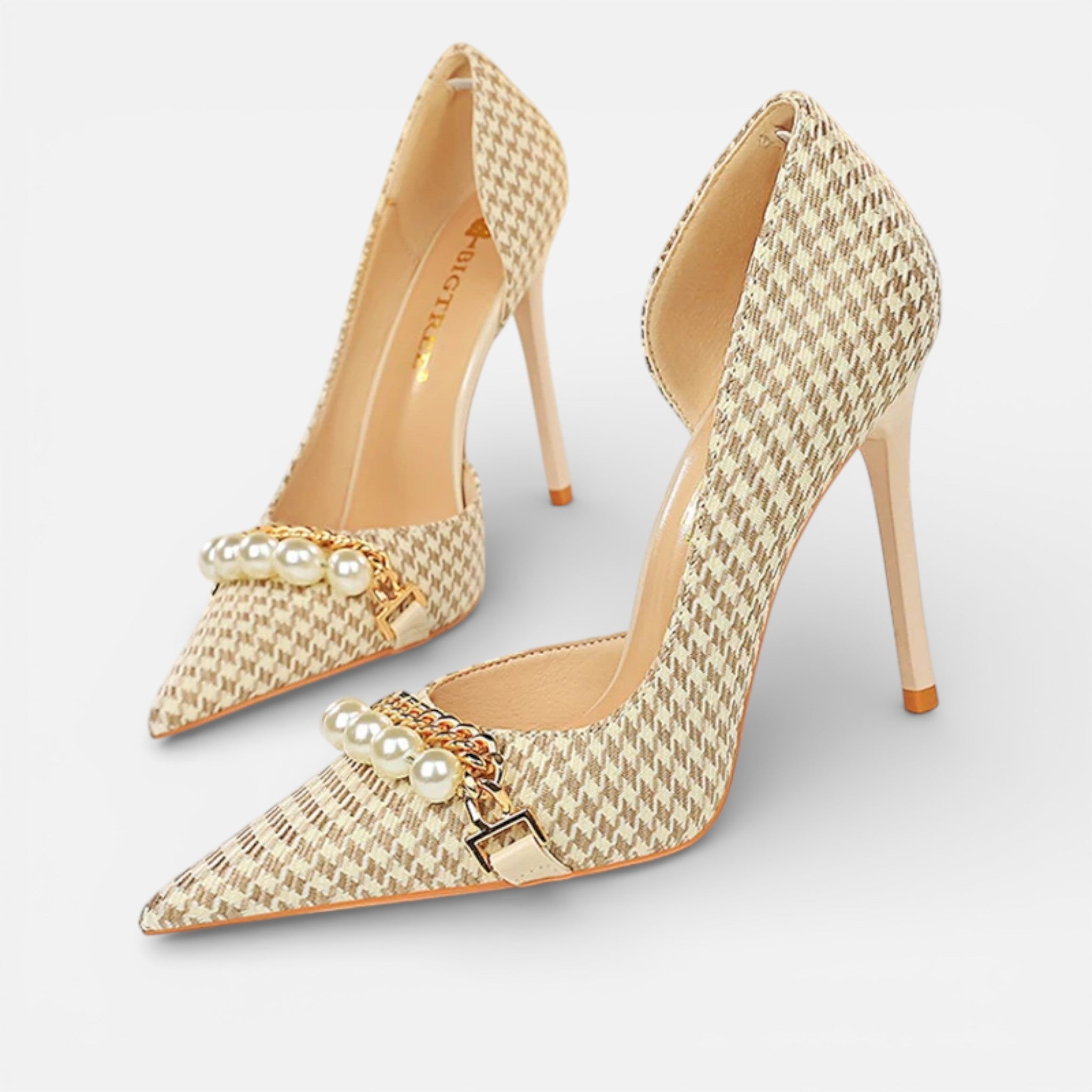 CIVI | Women’s Checked Grain Heels – Refined Banquet Style